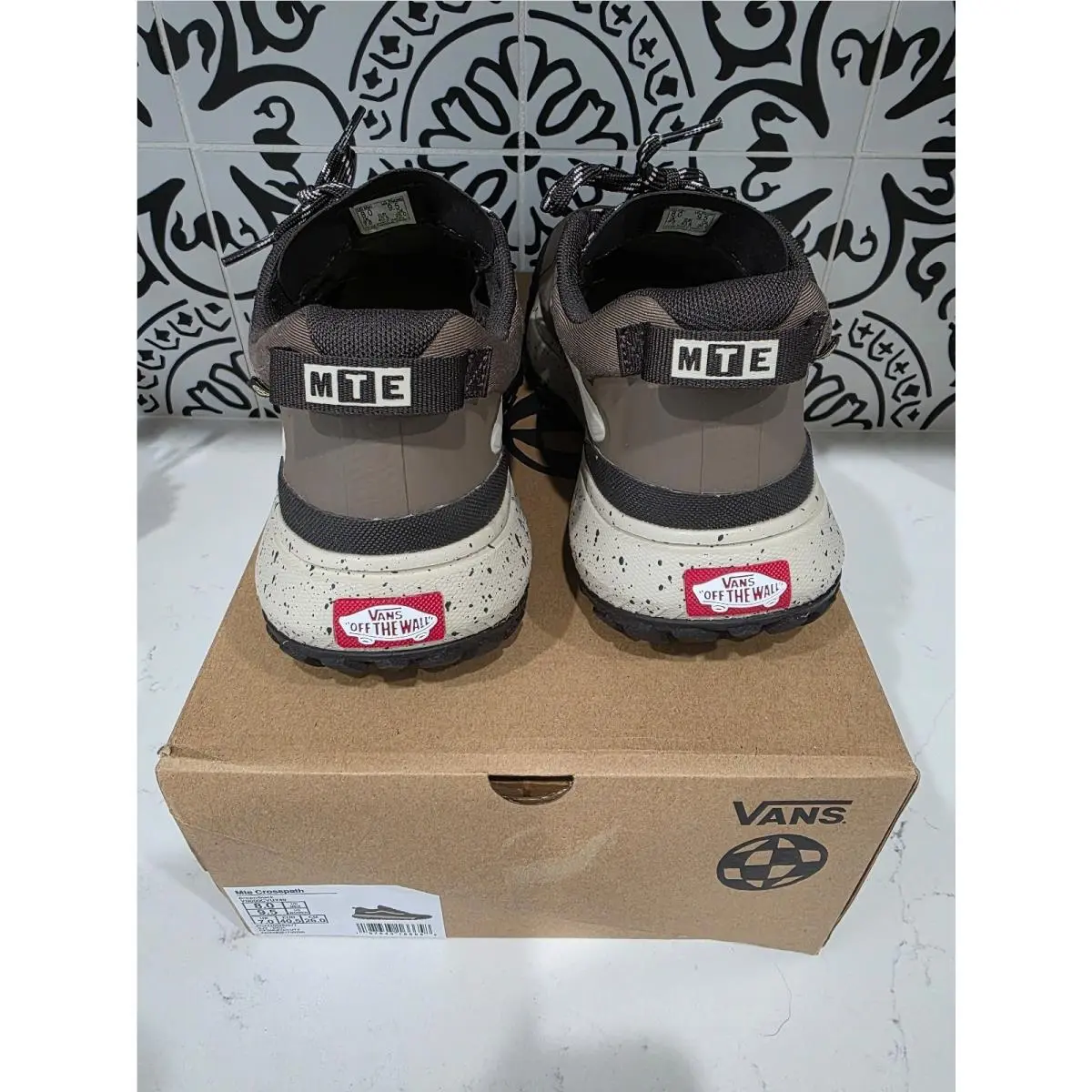 Vans shoes - VANS MTE - MTE - Brown 0