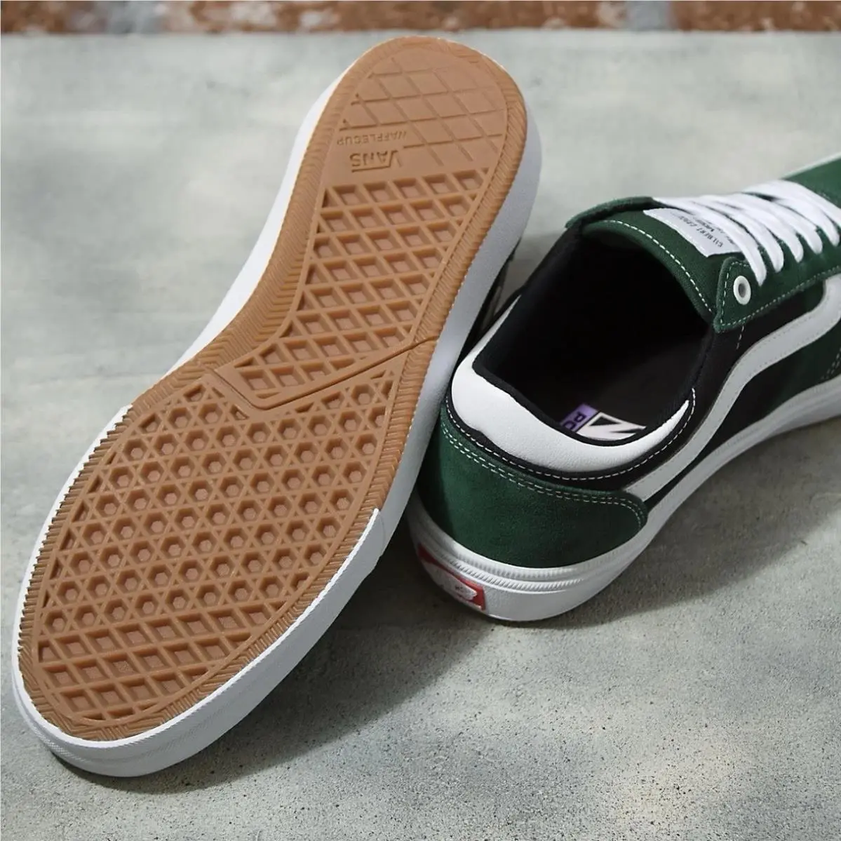 Vans shoes - VANS Gilbert Crockett - Gilbert Crockett - VN0A5JIFDGY - Green 1