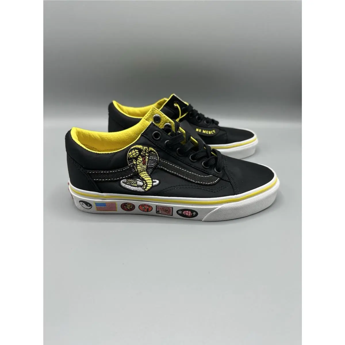 Vans Cobra Kai x Old Skool Cobra Kai Dojo Size Women’s 5.5/Men’s 4 Black Skate