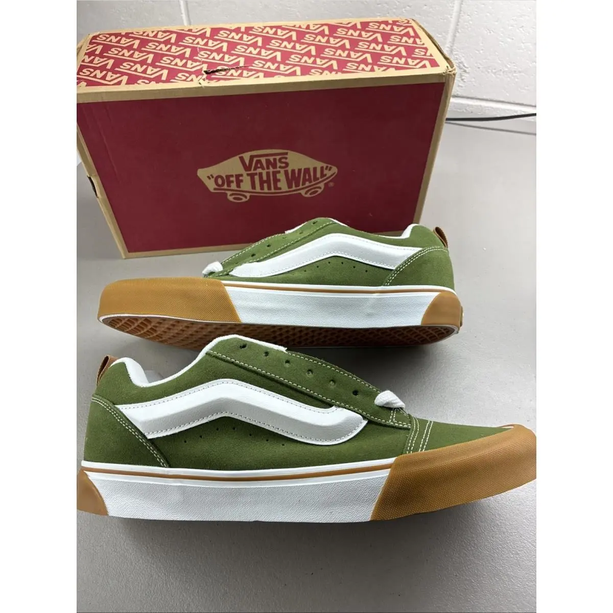 Vans Knu Skool Gum Bumper Suede Comfort Green White Men`s Sneakers Size 12