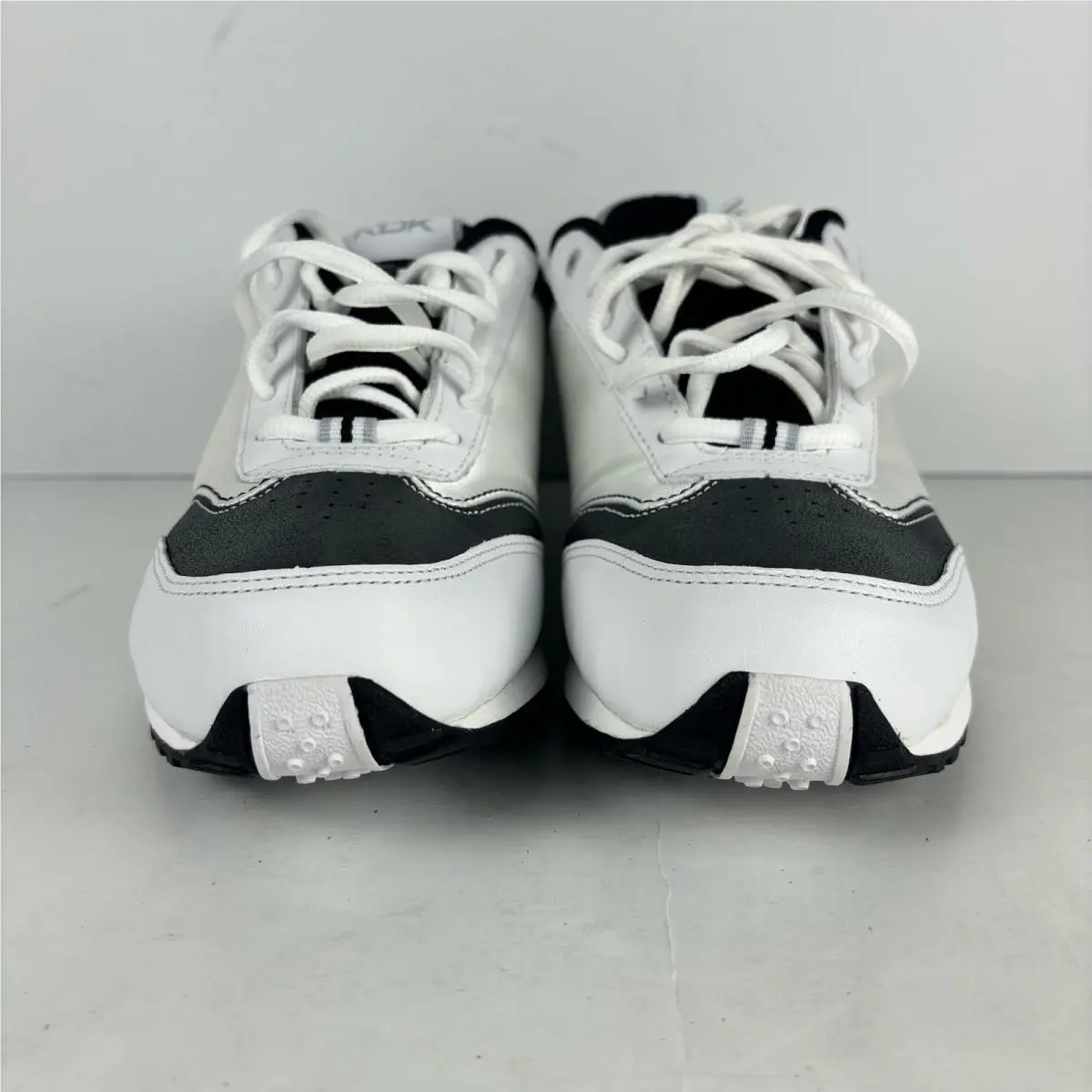 Reebok shoes - White 2