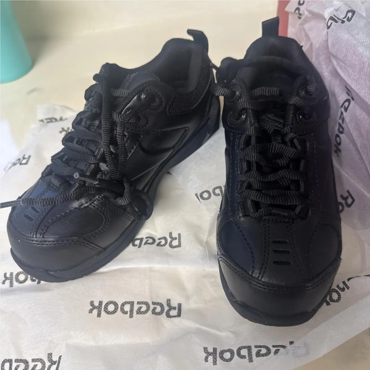 Reebok Work Men`s Jorie Sz 4 Wide Street Sport Jogger Work Shoe RB1860