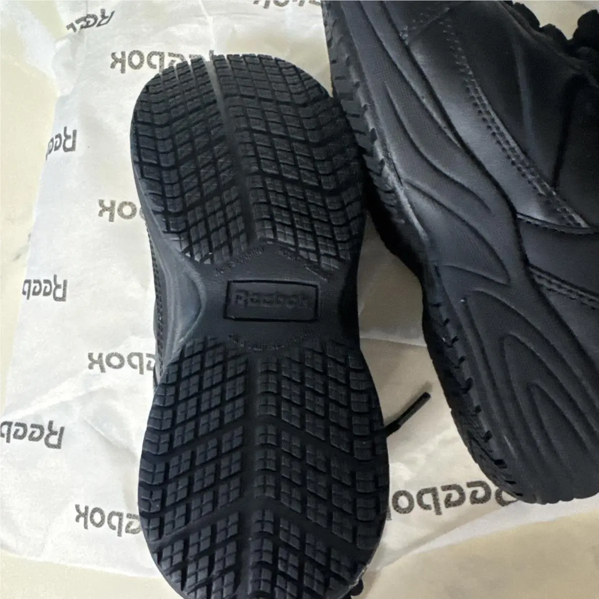 Reebok shoes - Street - Street - Black (UPC: 690774197169) 3