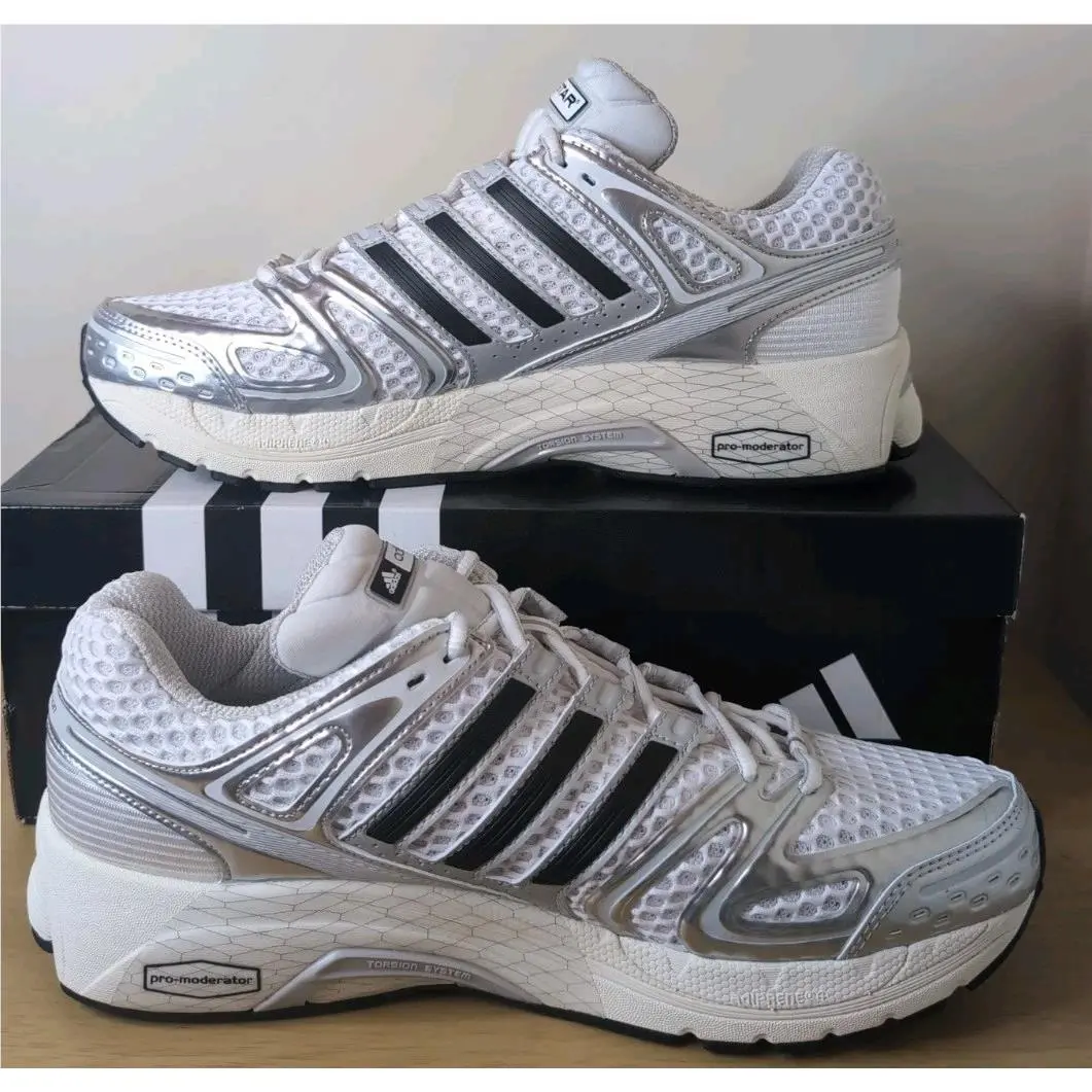 Adidas Adistar Control 5 Men`s Size 10 U.s. - JQ4168 - White & Silver