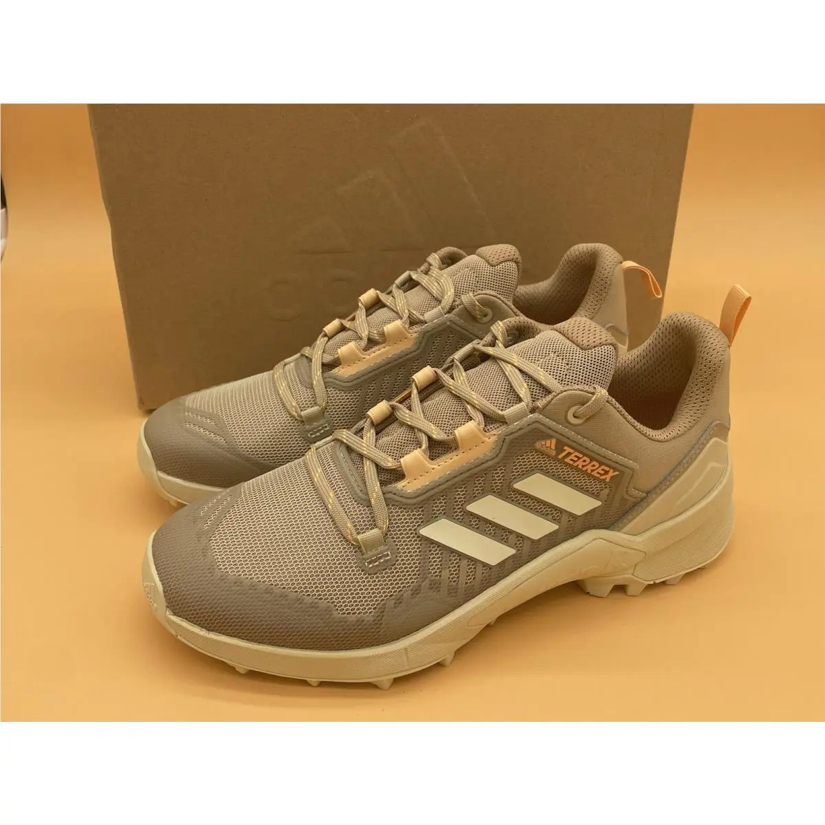 Size 10 Adidas Women Terrex Swift R3 Hiking Shoes GZ3047 - Tan
