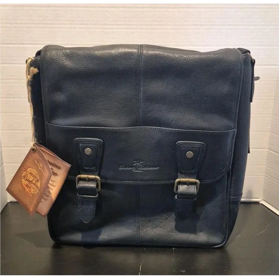 Vtg Tommy Bahama Black Leather Messenger Bag 14 X 13 Pockets Padded Strap