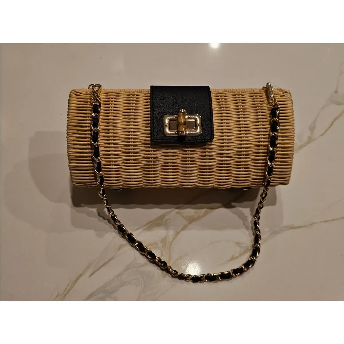 Tommy Bahama Natural Rattan Straw Wicker Clutch Black Woven Shoulder Cha