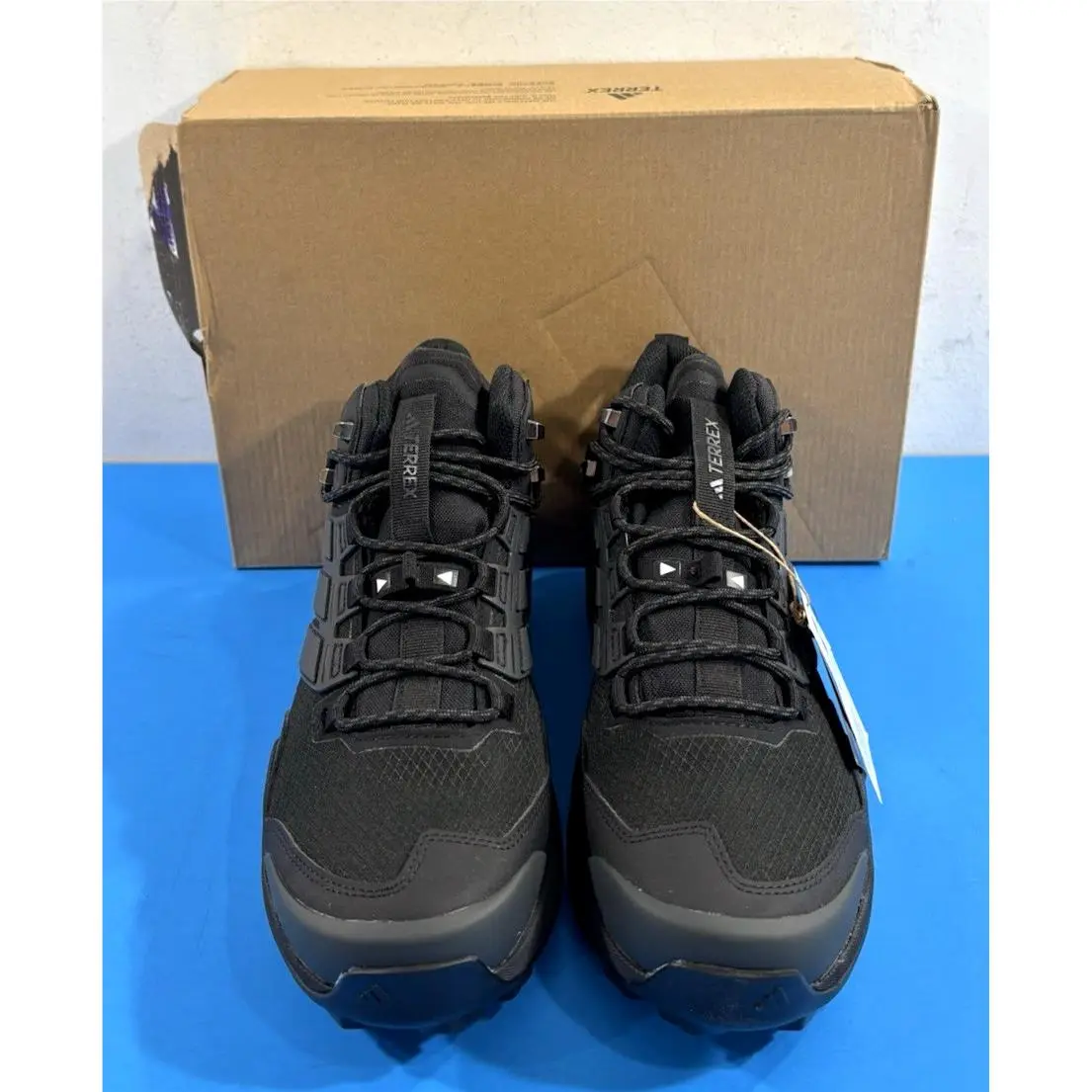 Adidas shoes - IH1091 - IH1091 - Black (UPC: 196479133681) 0