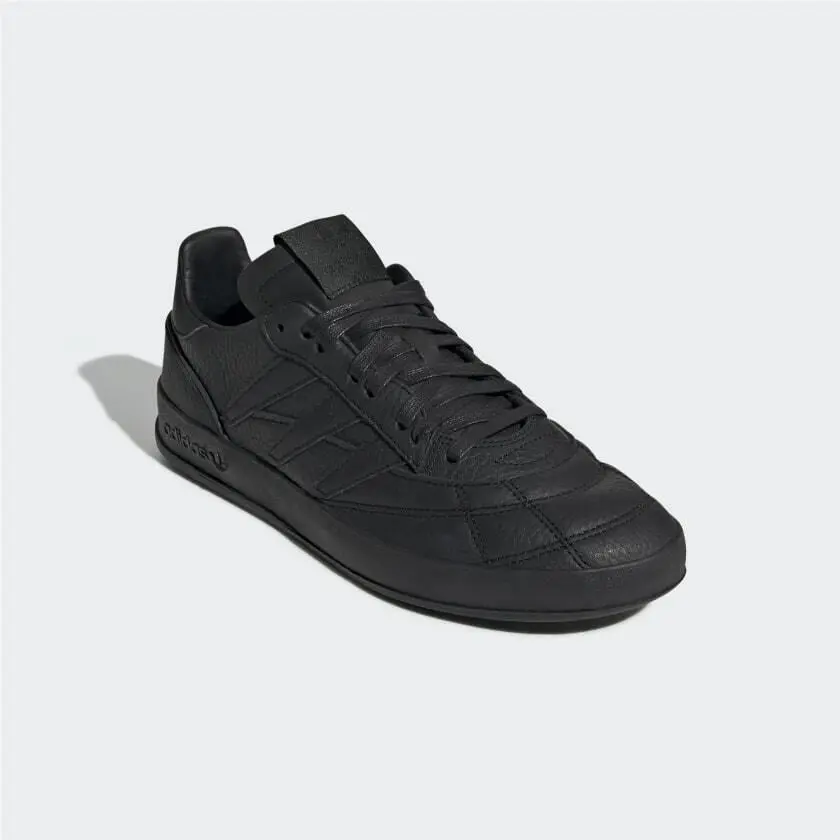 Adidas shoes - adidas Originals - Originals - EE6317 - Black, Manufacturer: CORE BLACK / CORE BLACK (UPC: 0192615176048) 1