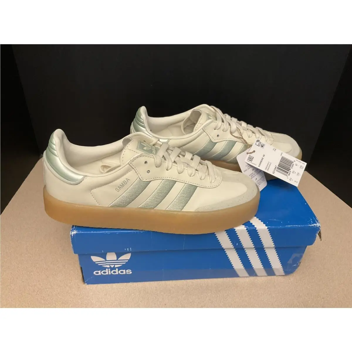 Womens Adidas Sambae Leather/suede Off White/lime Green Shoes. Size 8. Nice