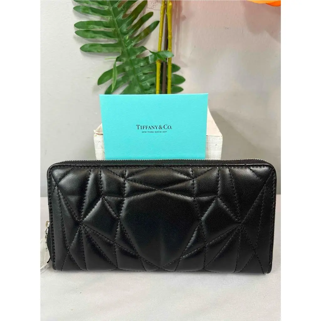 Tiffany Co. “return To Tiffany Black Leather Large Zip Around Wallet