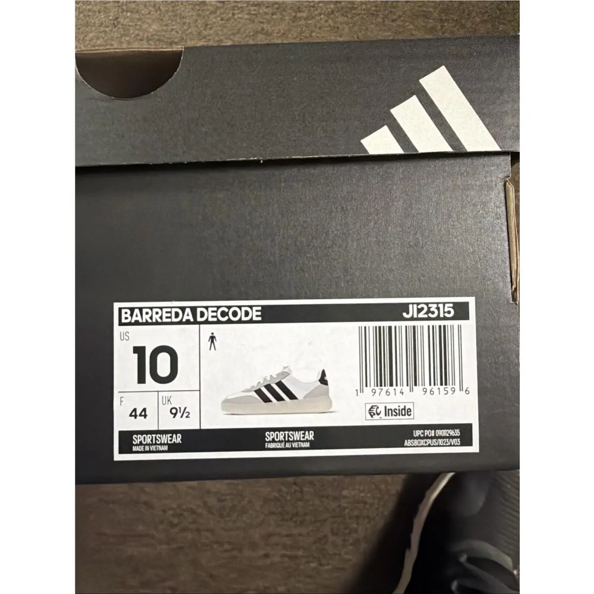 Man`s Fashion Sneakers Adidas Barreda Decode Sneaker