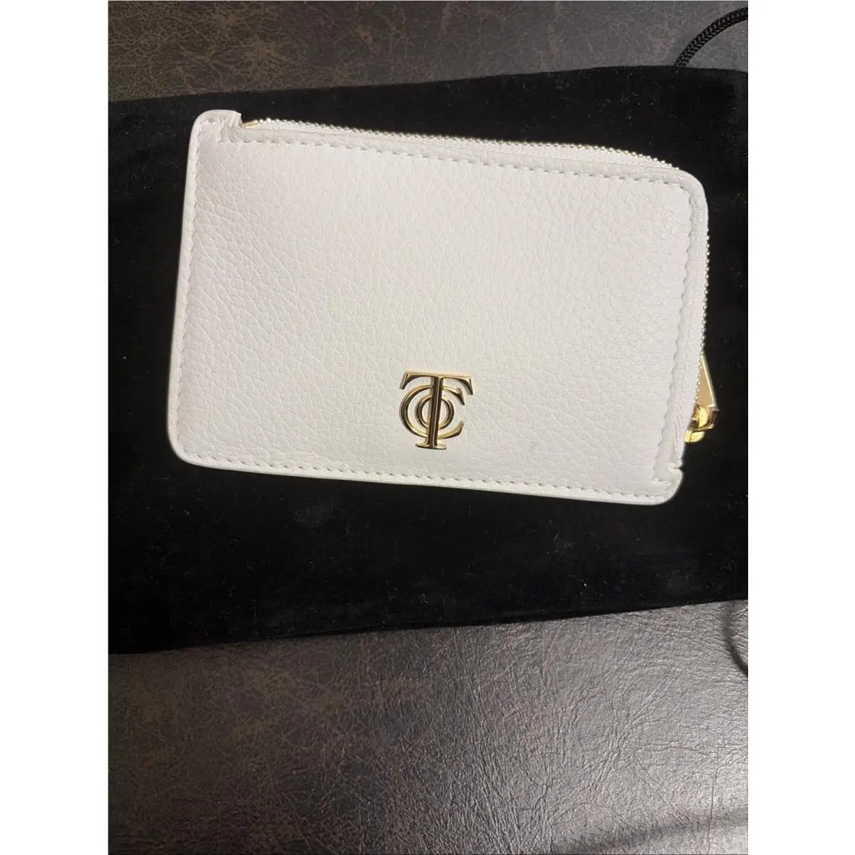 Tiffany Co. Small Leather Wallet Perfect For Summer