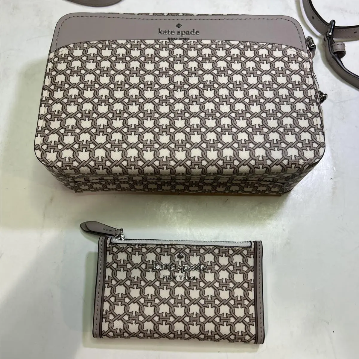 Kate Spade New York Cream and Taupe Link Camera Shoulder Bag with Wallet