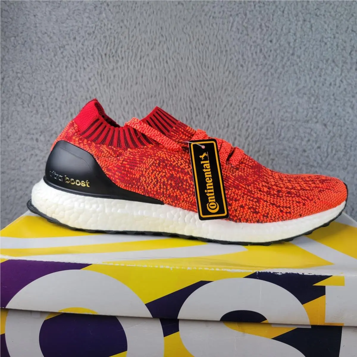 Adidas Ultraboost Uncaged Solar Red Men`s Running Shoes Size 10.5 BB3899