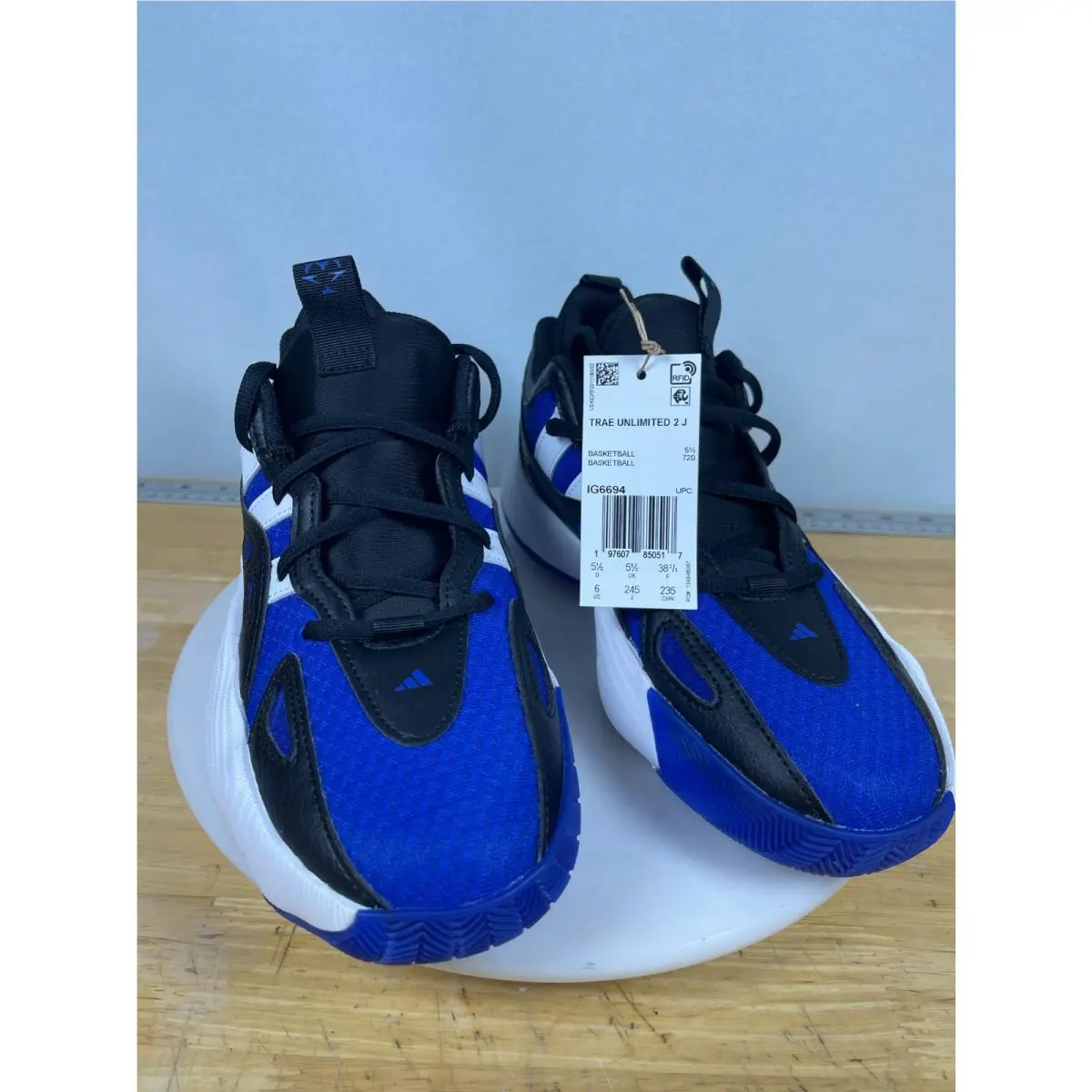 Adidas Trae Unlimited 2 J Kids Basketball Shoes Blue Black Size 6Y