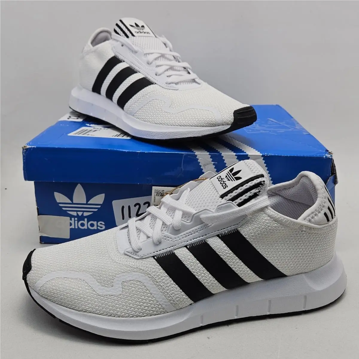 Adidas Swift Run X Mens White Black Running Shoes FY2111 Size 10.5