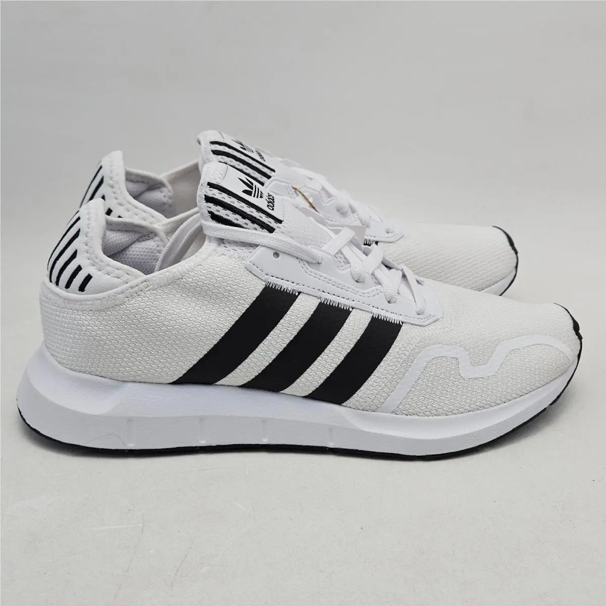 Adidas shoes - adidas Swift Run X - Swift Run - White 2
