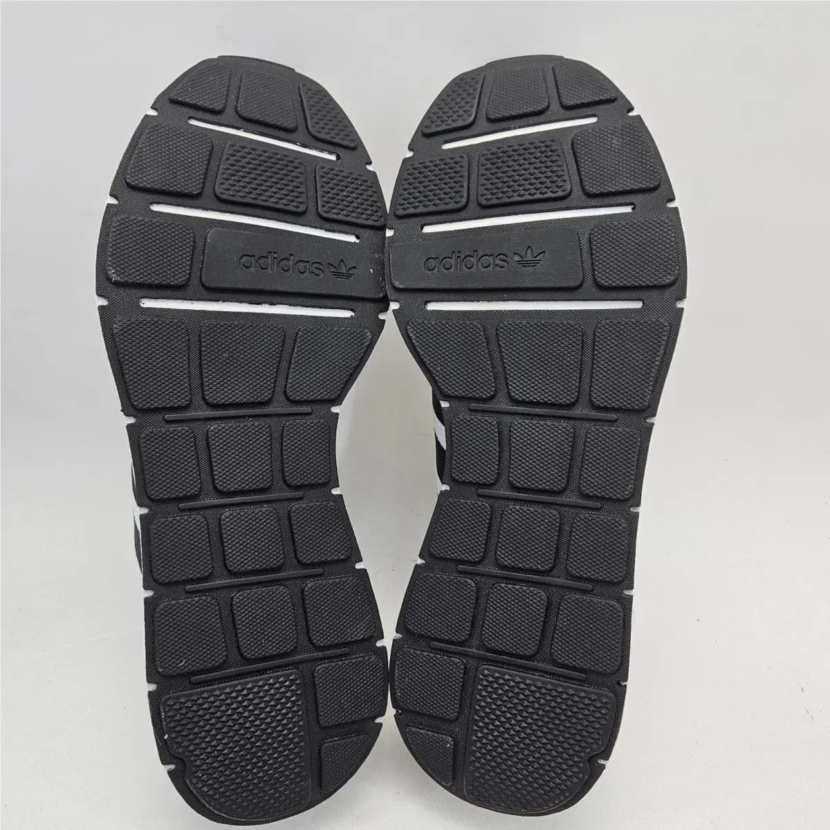 Adidas shoes - adidas Swift Run X - Swift Run - White 4