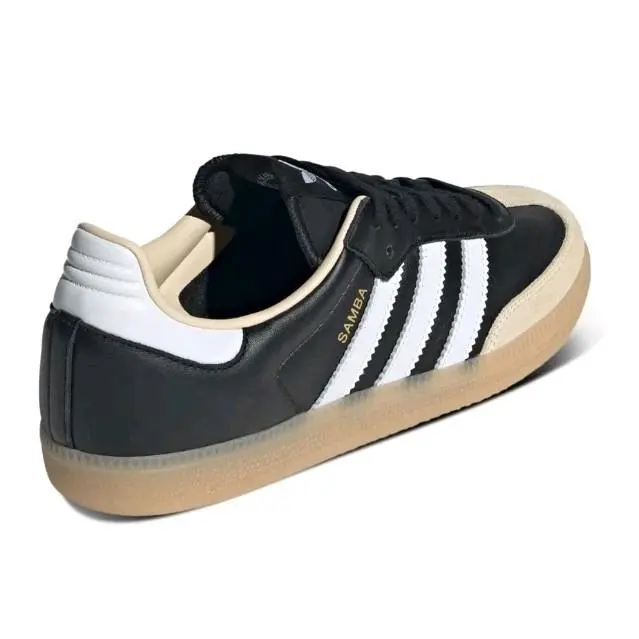 Adidas shoes - 3 - Off White/Core Black/Gum 3 2