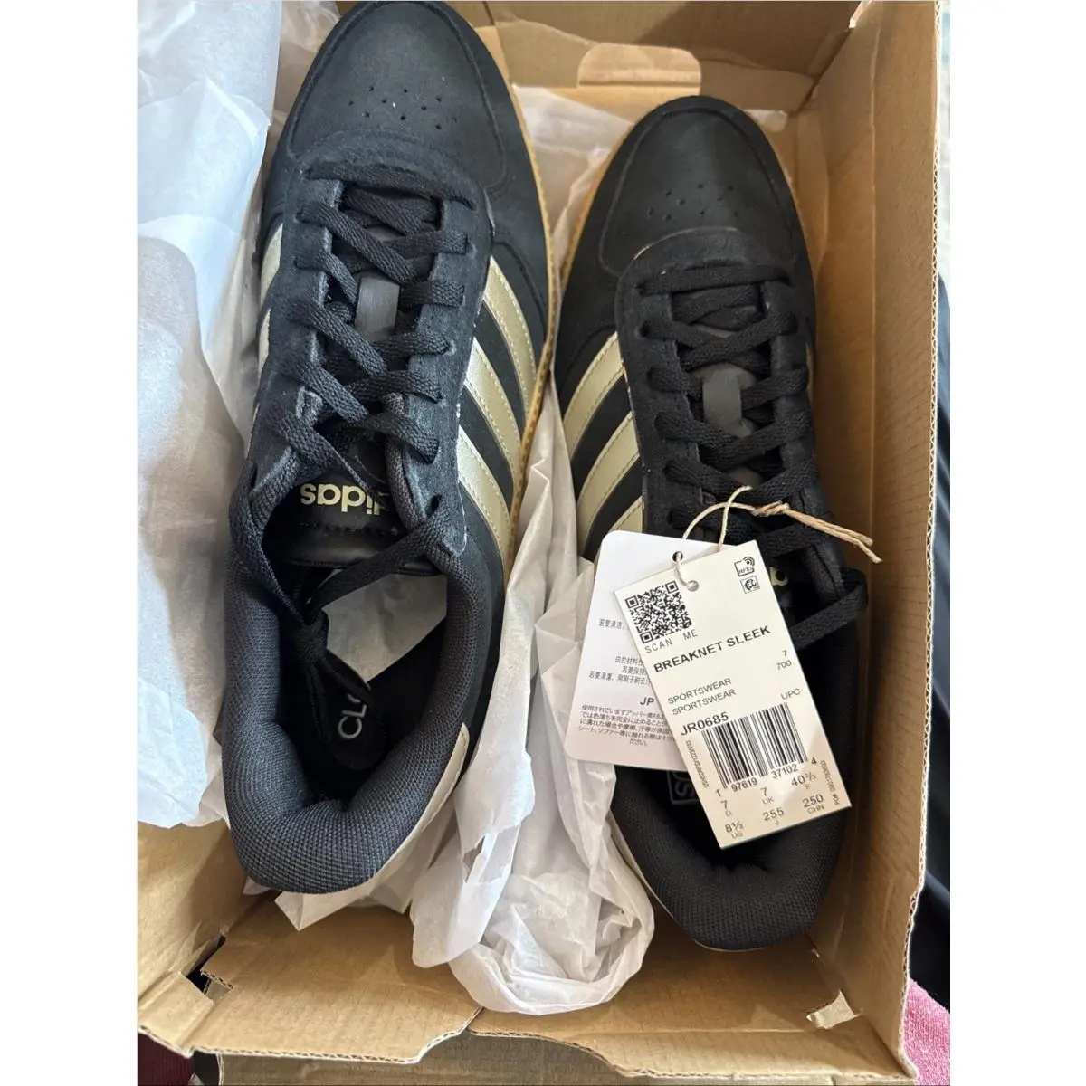 Adidas Breaker Sleek Size 8.5