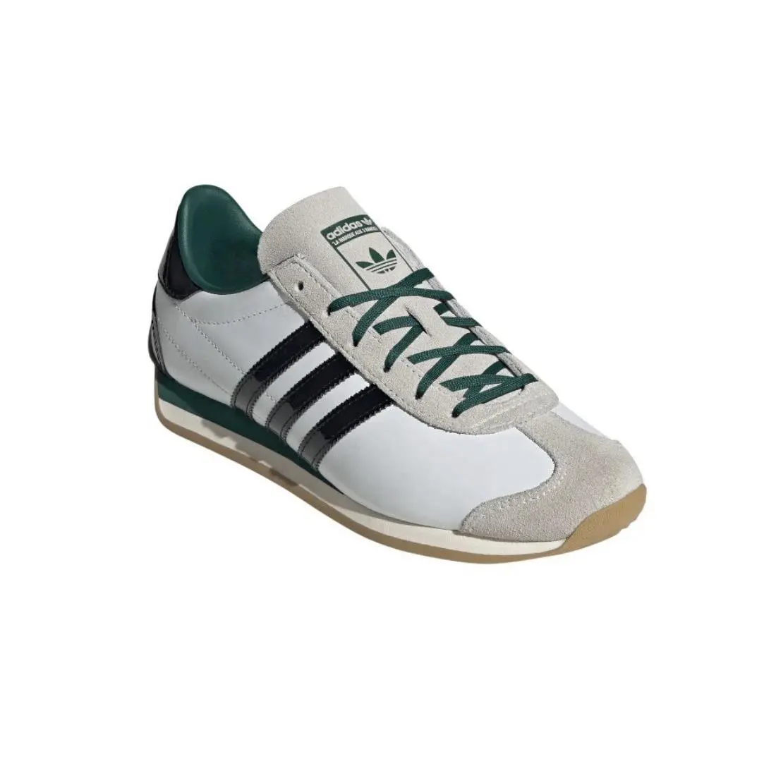 Adidas Womens Size 8.5 Country OG