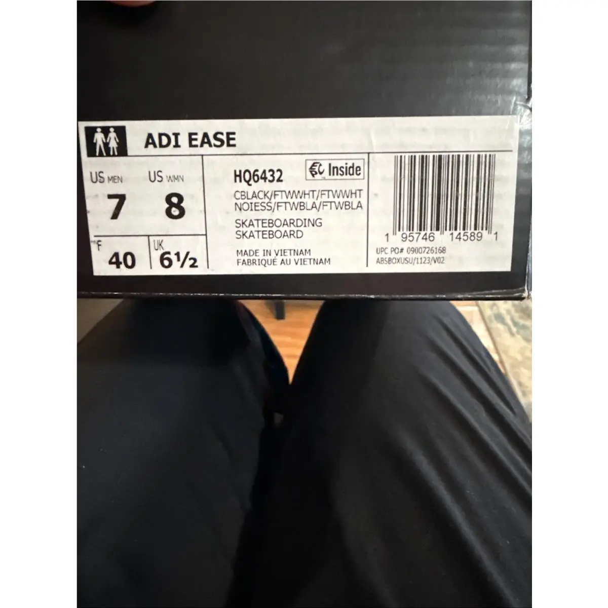 Adidas shoes - Black 3