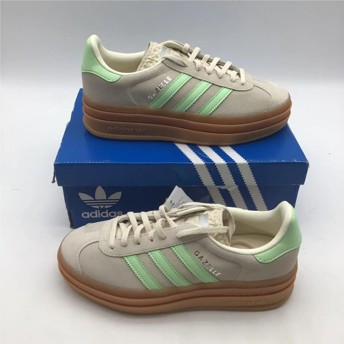 Adidas Gazelle Bold J Wonder White JQ7410 Kids Platform Shoes Size 5