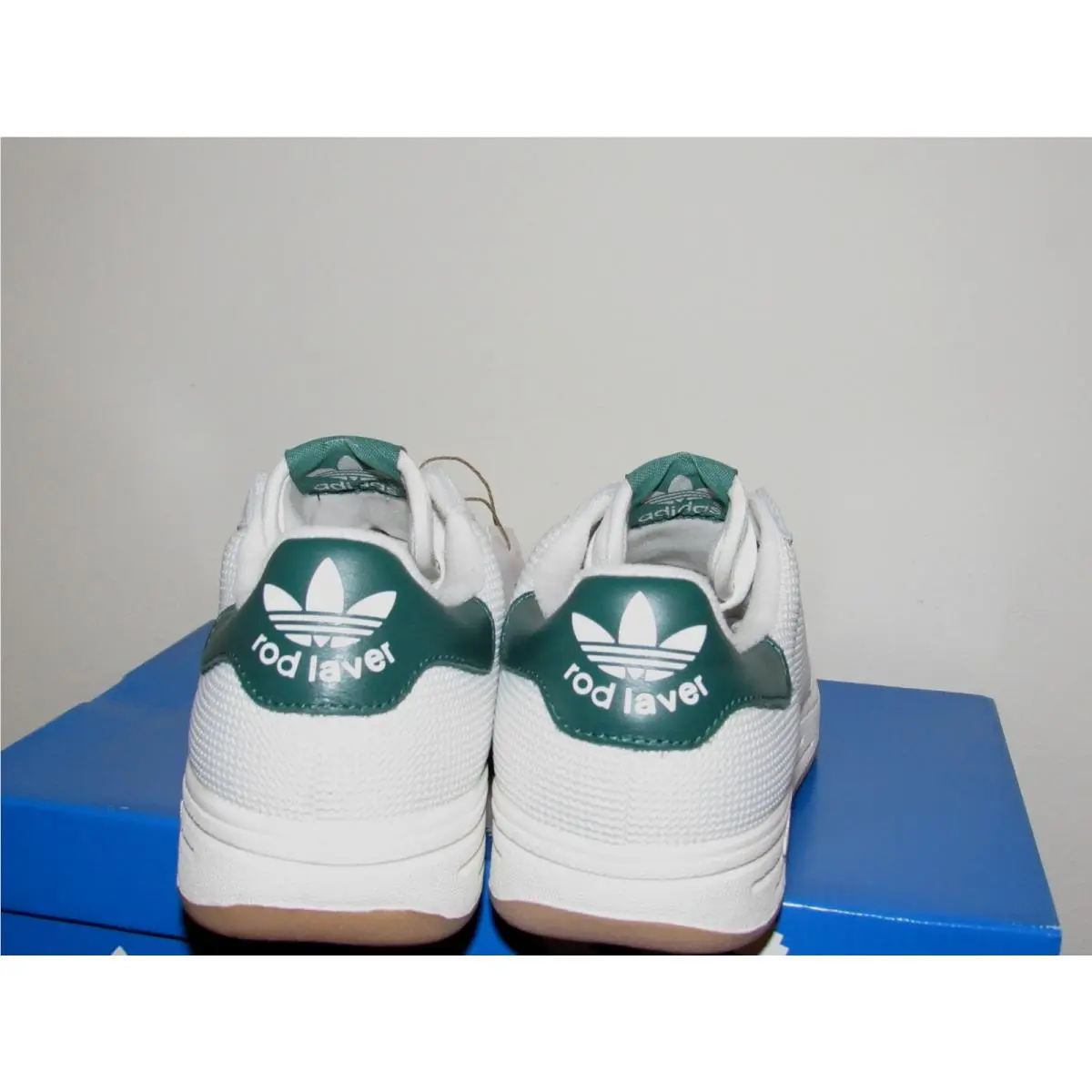 Adidas shoes - adidas Rod Laver - Rod Laver - JR0987 - Core White / Collegiate Green (UPC: 197621108403) 17