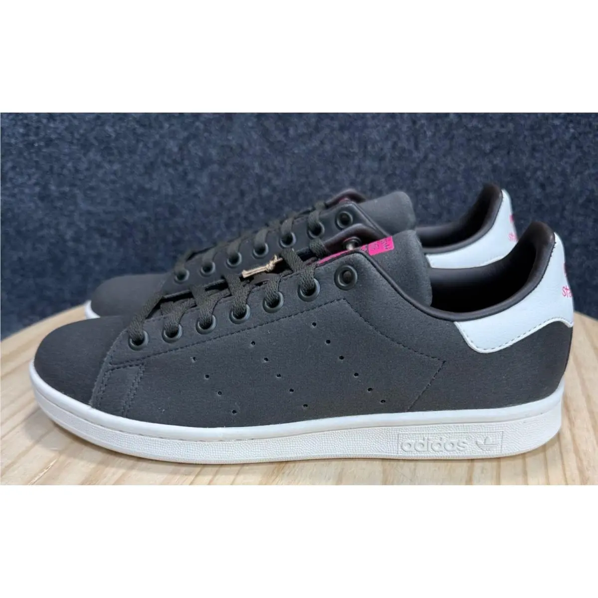 Adidas shoes - adidas Originals Stan Smith - Originals Stan Smith - GY3370 - Green 2