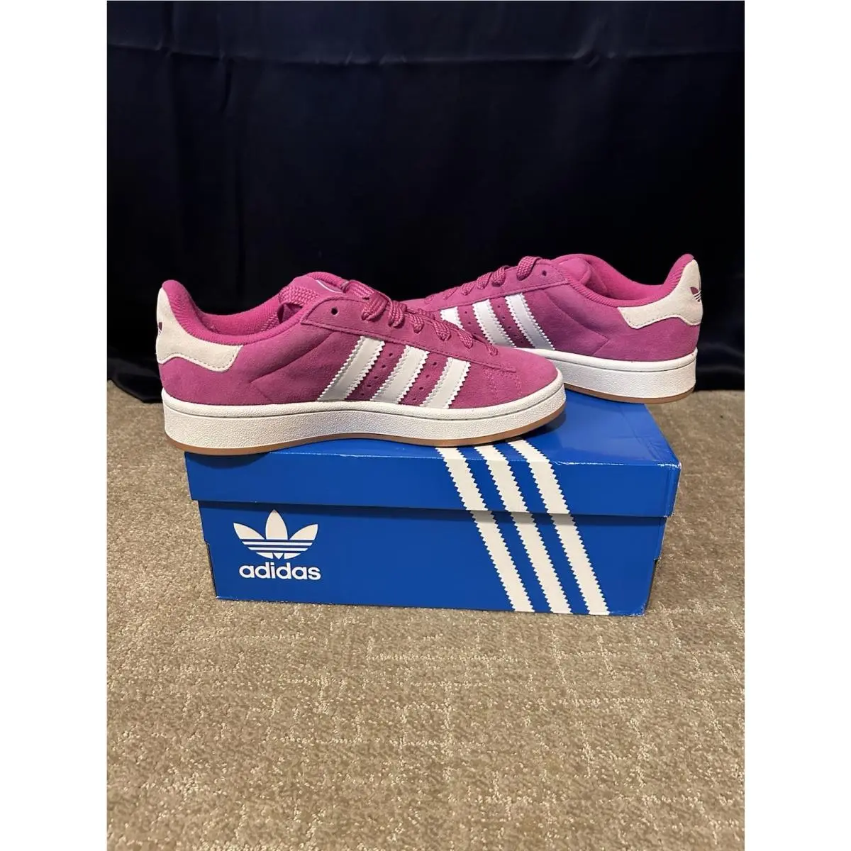 Women’s Pink Adidas Campus Size 6 Suede