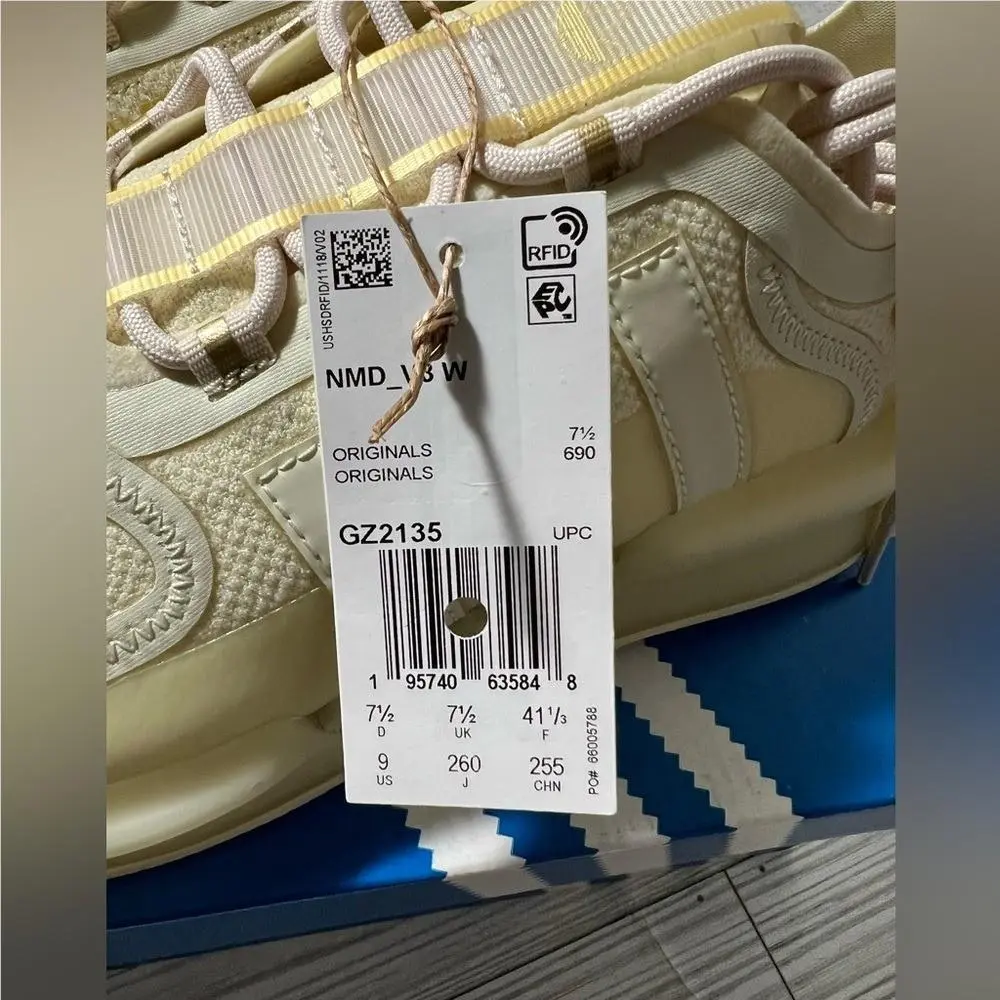 Adidas shoes - adidas NMD V3 - NMD - Ivory 2