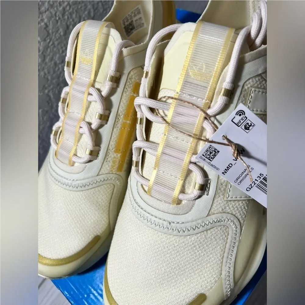 Adidas shoes - adidas NMD V3 - NMD - Ivory 3