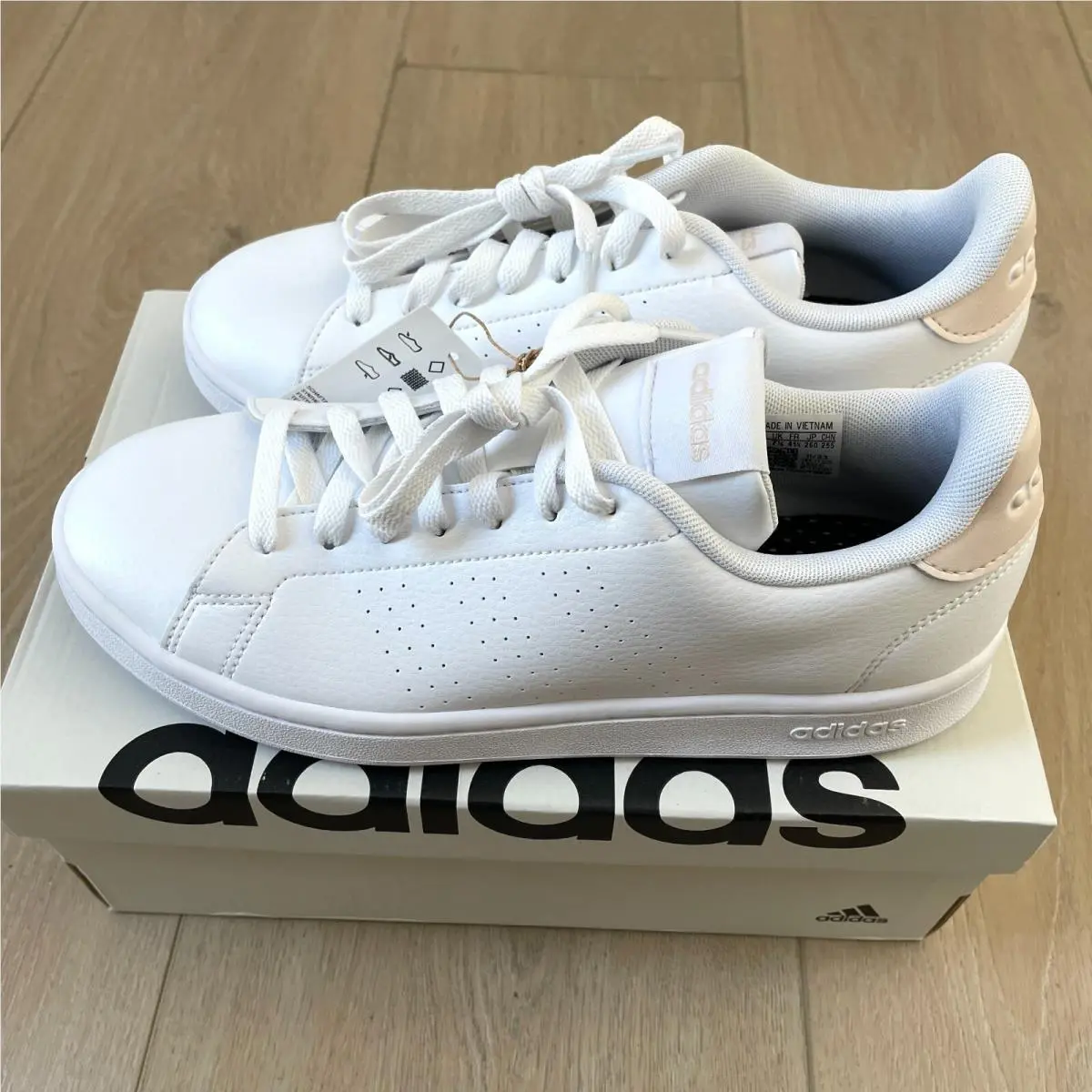Adidas Advantage Womens 9 White Putty Mauve Tennis Shoes Cloudfoam Comfort