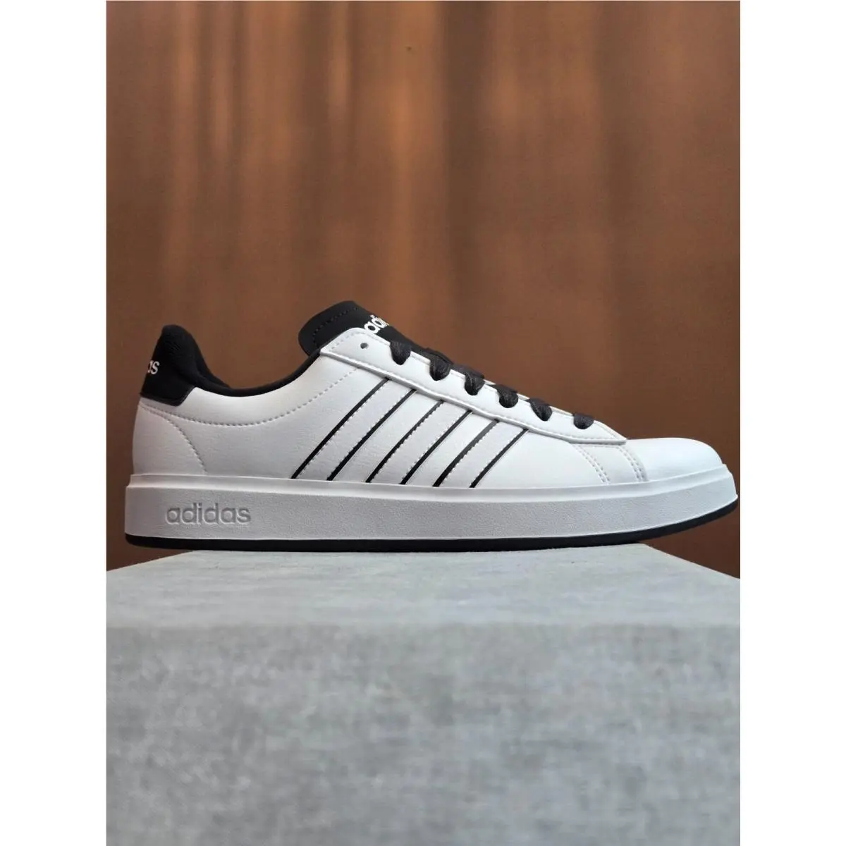 Adidas Grand Court 2.0 White Black JS1694 Size 8M 9W