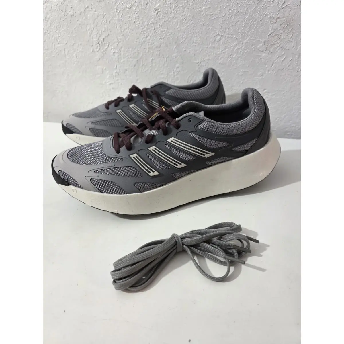 Adidas Adizero Aruku Gray Running Active Sneaker Shoes JH8116 Men’s Size 11.5