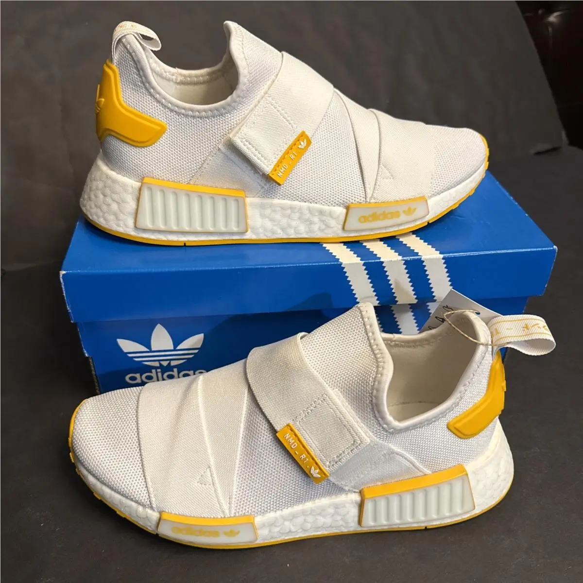 Women’s Adidas Nmd R1 W Strap GW 9469 Athletic/fashion Sneakers Sz 8