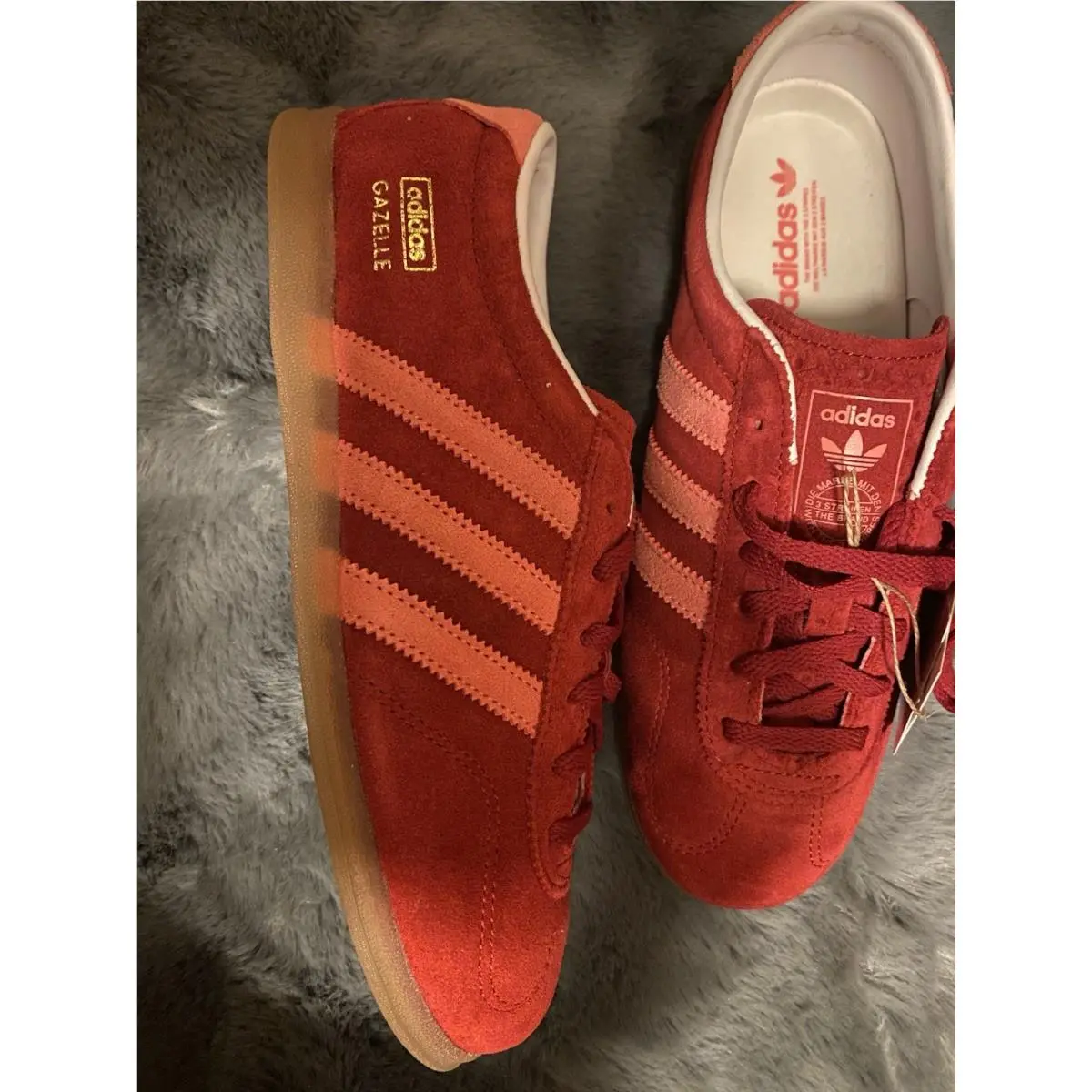 Adidas Size 7 Gazelle Lo Pro with Red/pink Sneakers