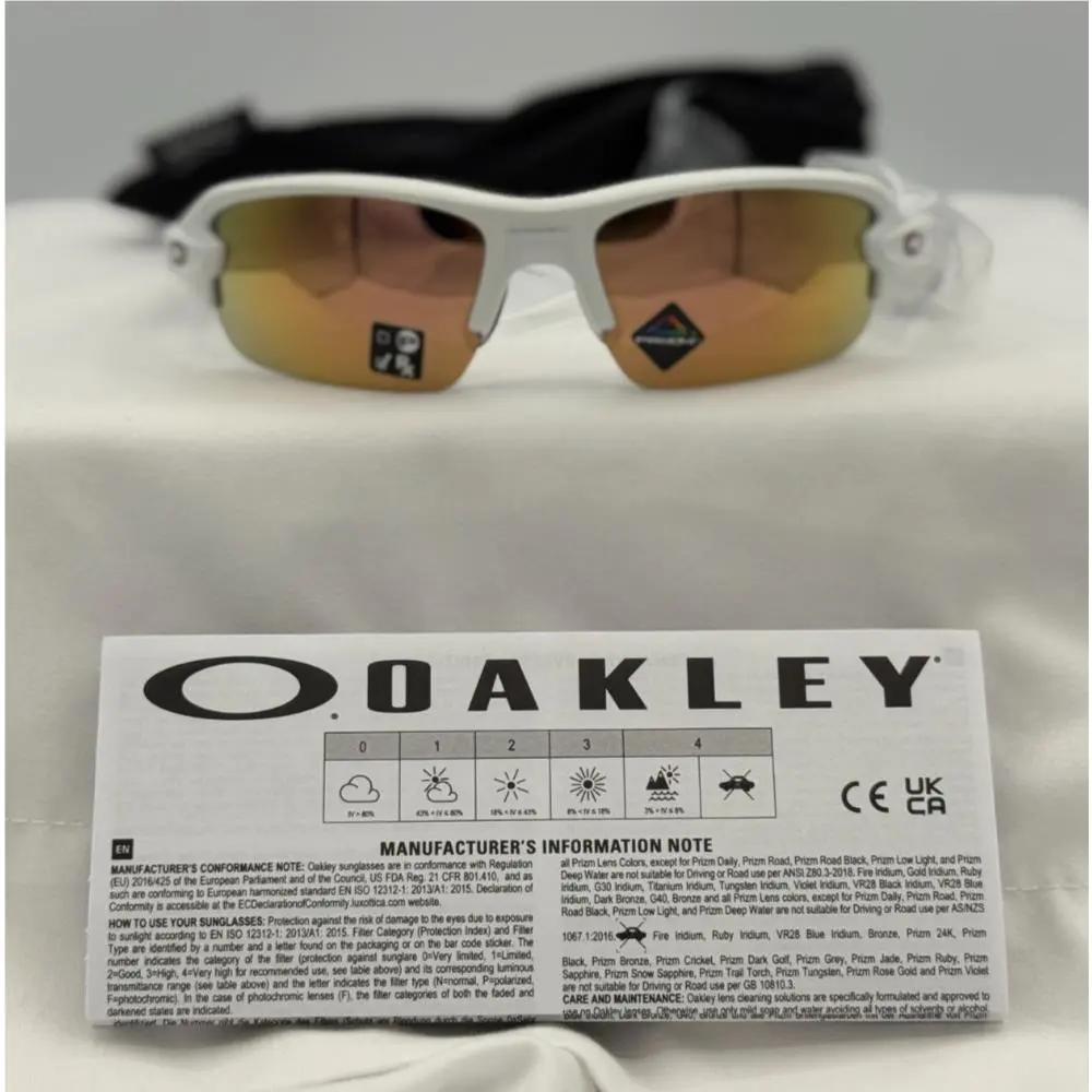 Oakley Flak Xxs Sunglasses in White Matte W/prizm Rose Gold Lenses - 0OJ008