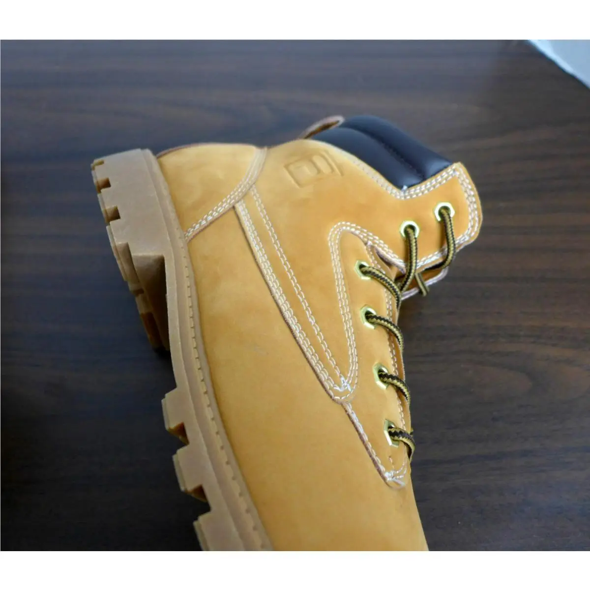 Fila shoes - Wheat/Gum 11