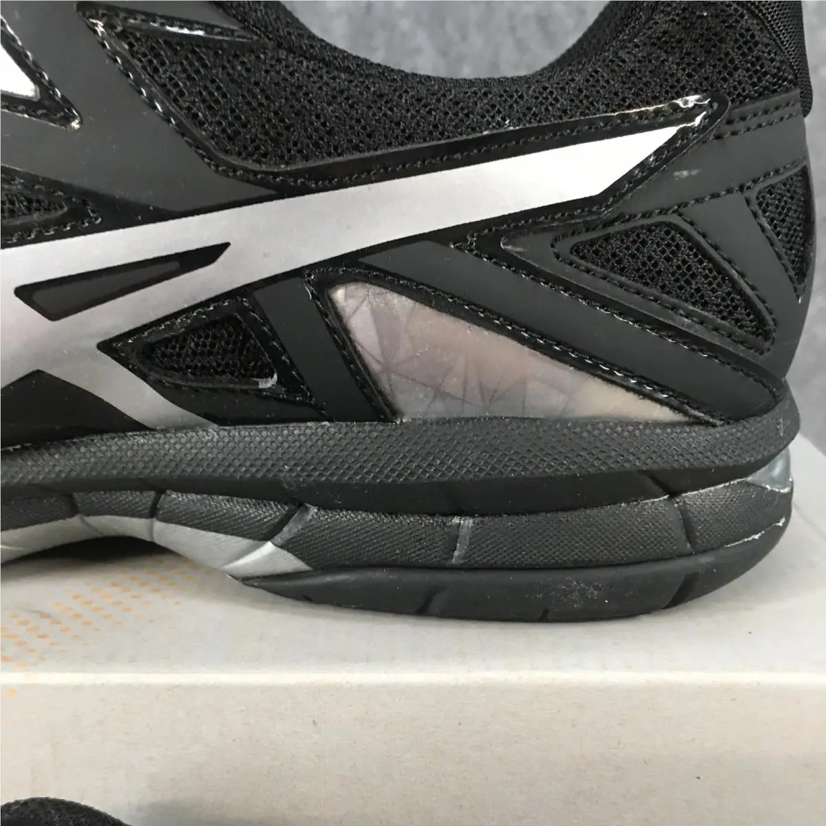 Asics shoes - ASICS GEL-Tactic - Black 1
