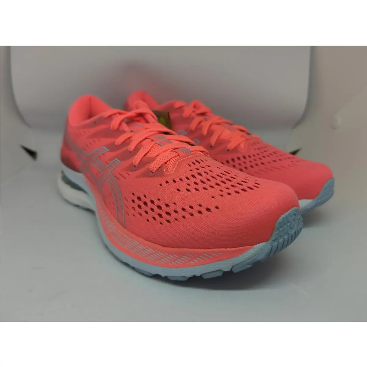 Asics Gel Kayano 28 Womens Blazing Coral Mist Sz 11 1012B047-700 - Pink