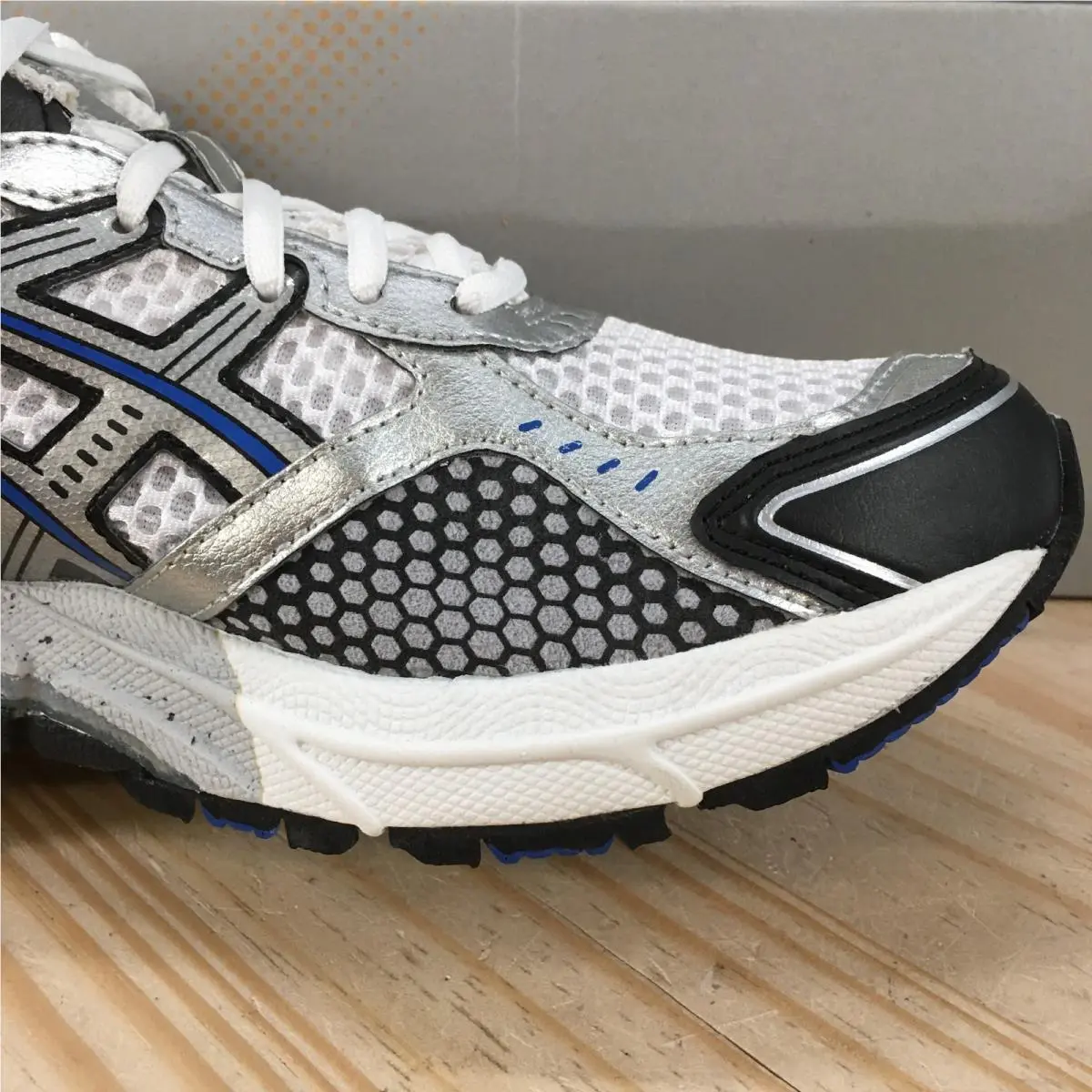 Asics shoes - ASICS GEL Foundation 9 - GEL Foundation - White 3