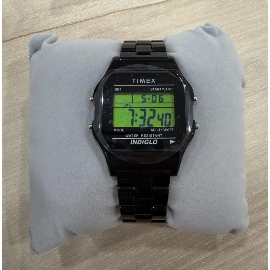 Timex T80 36mm Glossy Black Resin Bracelet Lcd Digital Stopwatch Men`s Watch
