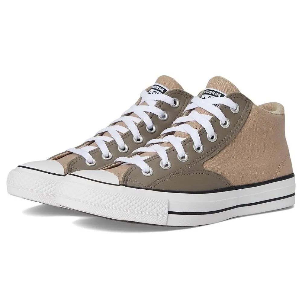 Converse Chuck Taylor All Star Sneakers Men`s 7.5 Multi Lifestyle Shoes HAWK2154
