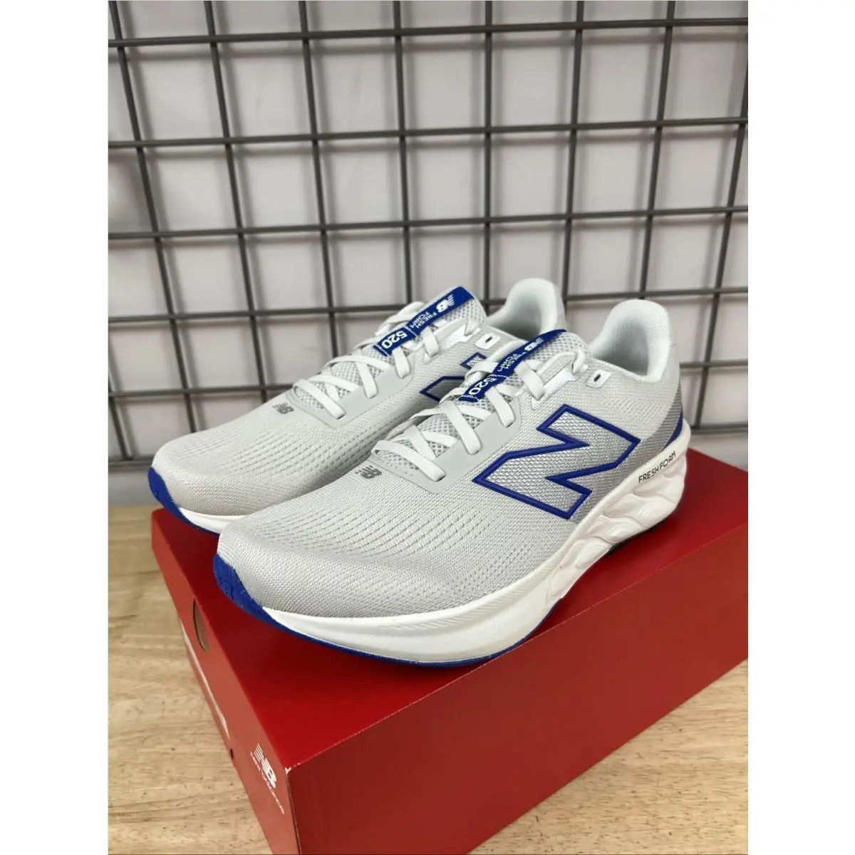 New Balance shoes - New Balance 520 - M520LG9 - Gray 10
