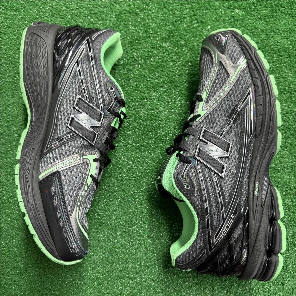 New Balance shoes - 1906R Dark Silver Metallic Lab Green - U1906RCT - Black 7