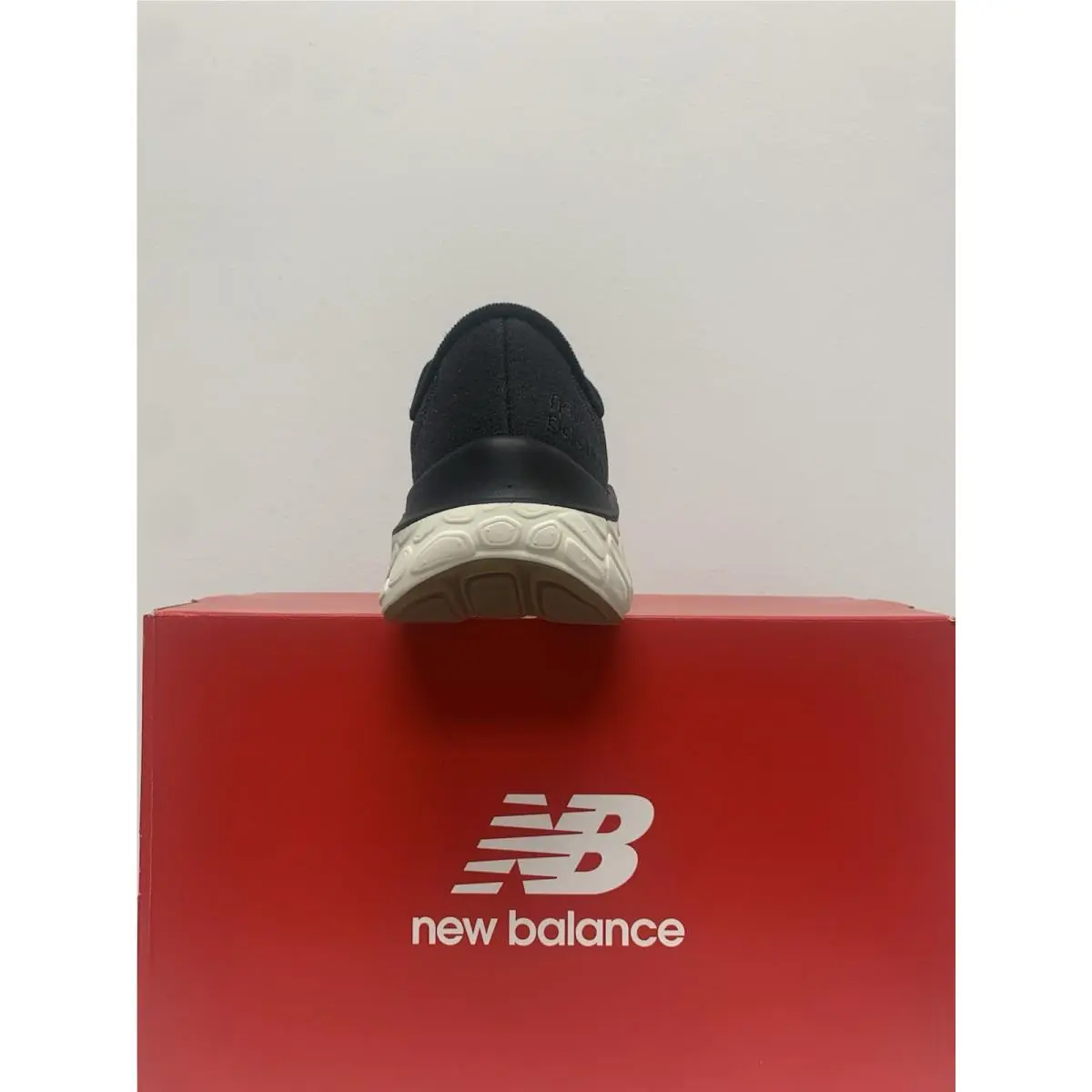 New Balance shoes - New Balance Fresh Foam - Fresh Foam - WKAIRAB1 - Black 7