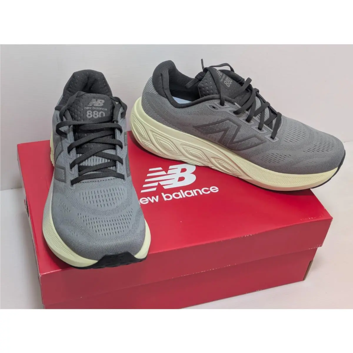 New Balance Men`s Fresh Foam X 880v15 M880F15 Gray Running Shoes