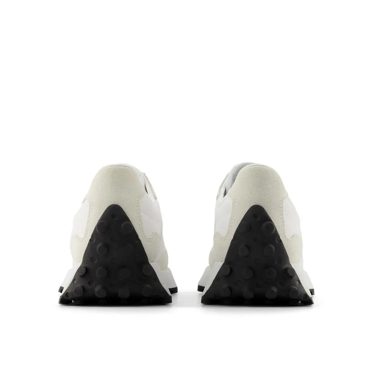 New Balance shoes - Black/White 23